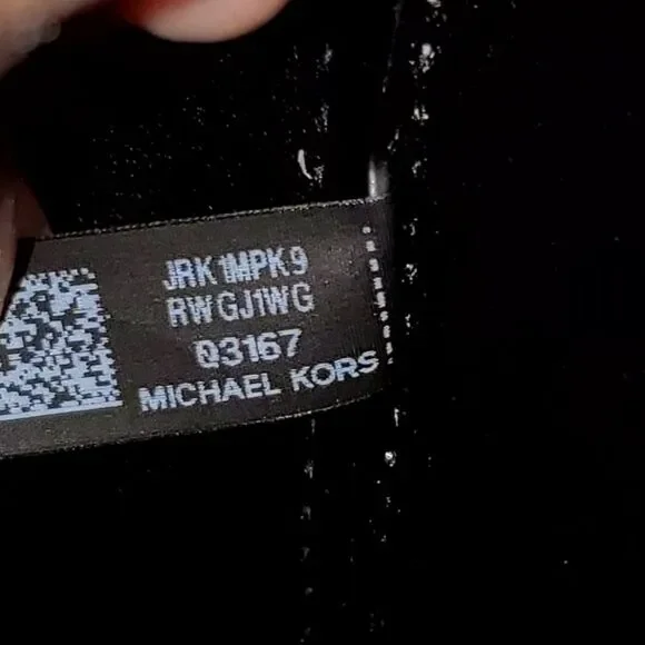 MICHAEL KORS Signature Tote Bag – Black/Charcoal MK Logo, Gold Hardware - Picture 10 of 10